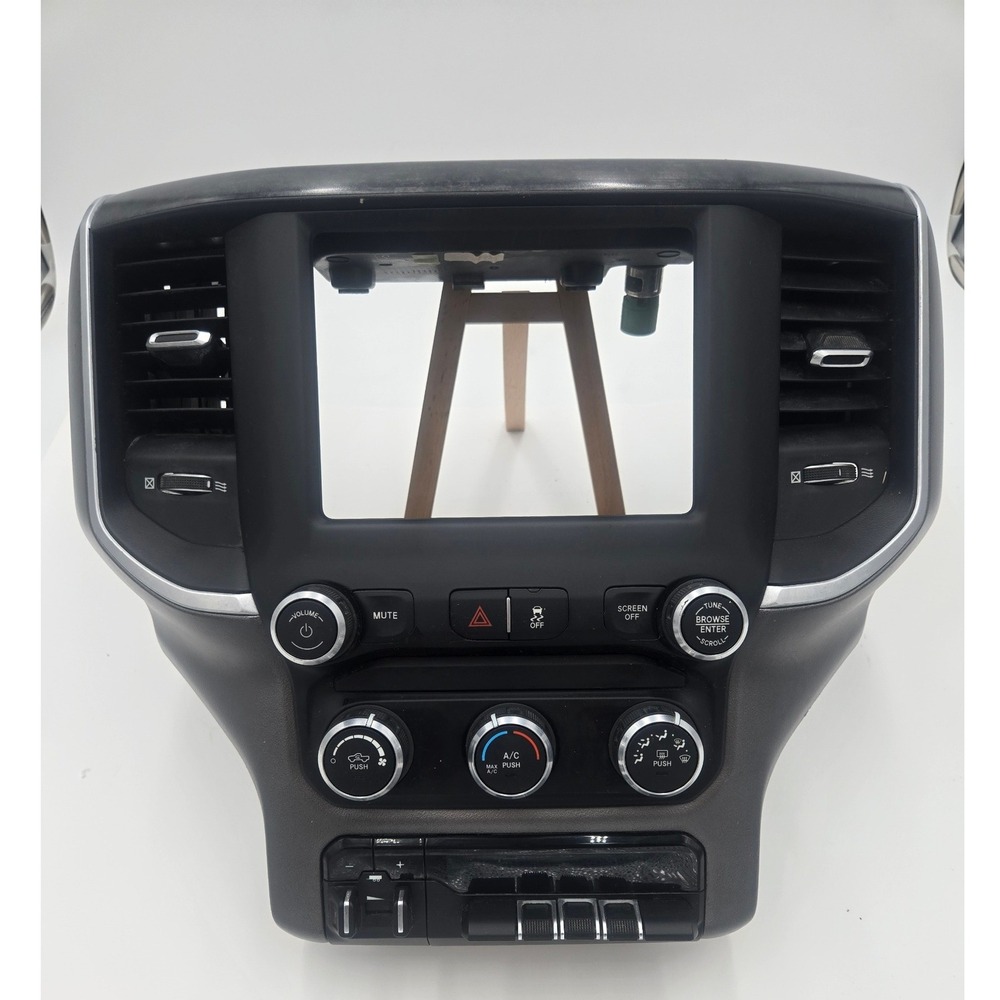 2019 Ram 2500 3500 OEM Center Dash Bezel HVAC Controls Trailer Brake 68370124AA